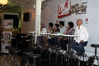 Grup musik yang memiliki aliran glam rock, nu-disco hingga nge-pop itu akan tampil di LA Light Main Stage pada Sabtu (29/9/2012) pukul 22.30 WIB.
