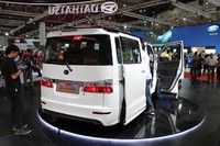 Bagaiman dengan harganya. Berhubung mobil konsep, Luxio Quartett belum memiliki harga. Daihatsu sendiri belum tahu mau diapakan mobil tersebut.