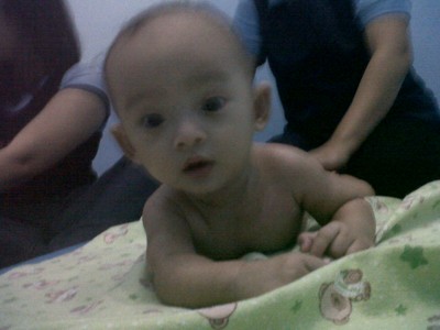 Farhan Farouqi Andriansyah, 8 Bulan, Lelaki