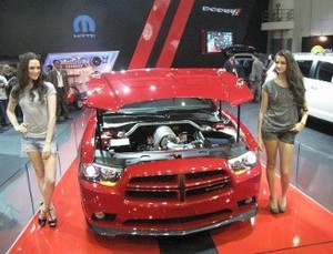 Mobil Berotot Dodge Charger Redline