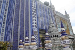 Keren! Indonesia Punya Masjid Paling Nyentrik di Jatim