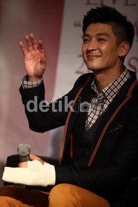 Tim Hwang mengaku akan membawakan lagu Indonesia.