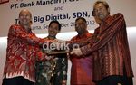 Bank Mandiri Gandeng Air Asia