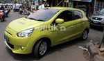 Aksi Mirage di Gang Sempit Jakarta