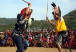 Ritual Ujungan untuk Meminta Hujan