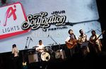 Aksi Shandy Sondoro di Java Soulnation 2012