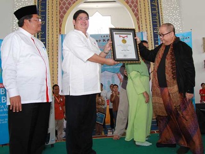 Cap Kaki Tiga Raih Rekor MURI