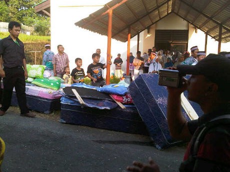 Plafon Asrama Haji Manado Terbakar, Puluhan Jamaah Berhamburan