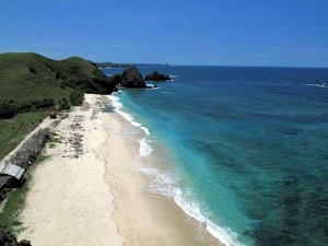 Badan dan Pikiran Dijamin Segar di Pantai Seger