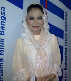 Rossa Bangga Nicky Astria Nyanyi Lagi