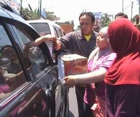 Pasien Gagal Ginjal Ngemis di Dinkes Malang