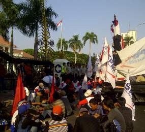 Buruh Ancam Lumpuhkan Kawasan Industri Pada 3 Oktober