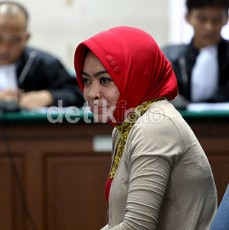 Dituntut 14 Tahun, Wa Ode: Saya Jadi Kelinci Percobaan Hukum