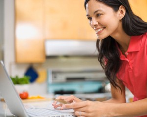 Meraup Untung Hingga Puluhan Juta Rupiah dengan Berbisnis Online Shop