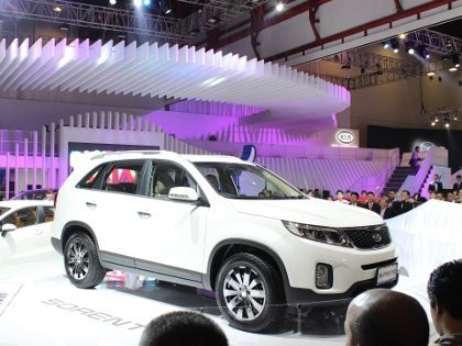 Hyundai Santa Fe Vs KIA Sorento