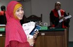 Wa Ode Nurhayati Dituntut 14 Tahun Penjara
