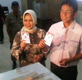 ER Nyoblos di TPS 22