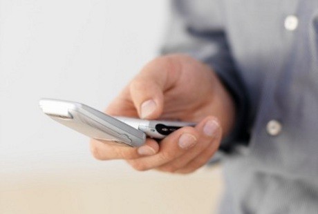 Tidak Bisa Hidup Tanpa HP, Ciri Orang Perlu Direhabilitasi