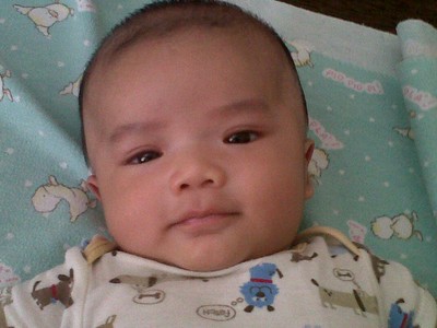 Athar Ibrahimovic Albahi, 4 Bulan, Lelaki