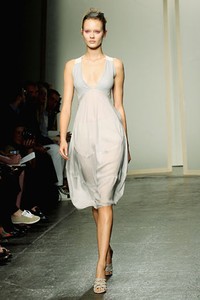 Donna Karan, Spring/Summer 2013. New York Fashion Week 2013. [Foto: Neilson Barnard/Getty Images for Mercedes-Benz Fashion Week]