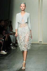 Donna Karan, Spring/Summer 2013. New York Fashion Week 2013. [Foto: Neilson Barnard/Getty Images for Mercedes-Benz Fashion Week]