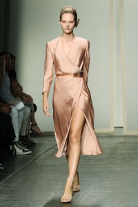 Donna Karan, Spring/Summer 2013. New York Fashion Week 2013. [Foto: Neilson Barnard/Getty Images for Mercedes-Benz Fashion Week]