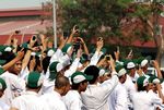 Buruh Berdemo, Buruh Memotret