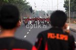 Buruh Konvoi Tolak Sistem Kerja Outsourcing