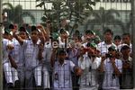 Buruh Konvoi Tolak Sistem Kerja Outsourcing
