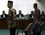 Jacob dan Kosasih Jalani Sidang Perdana