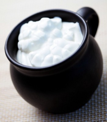Mana Yang Lebih Sehat, Greek Yogurt atau Yogurt Biasa?