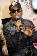 Glenn Fredly Rekam Ulang Lagu di Studio Lokananta