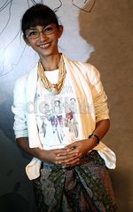 Nina Tamam Ngebet Adopsi Anak