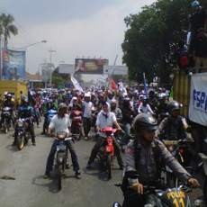Bypass Mojokerto Diblokir Buruh, Kemacetan Capai 10 Km