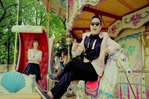 Psy Konser Gratis di Seoul, Disiarkan Langsung YouTube Malam Ini