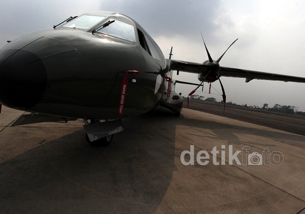 Ini Dia Pesawat Angkut CN-295 Buatan PT DI
