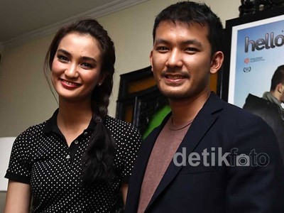 Atiqah Hasiholan & Rio Dewanto Siap Hadir di Festival Film Busan
