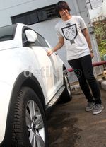Kevin Aprilio dan Mobil Putih Kesayangannya