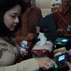 Sistem Absensi Finger Print Diterapkan di Rapat Fraksi PDIP