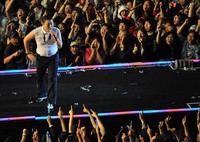 Aku Psy yang sukses 12 tahun setelah debut dan menjadi penyanyi baru di negara lain, sapa Psy sebelum konser dimulai dilansir Yonhap News. AFP/Kim Jae-Hwan.