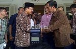 Ditemani Foke, Jokowi Sambangi Kantor Barunya