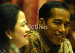 Berbatik, Jokowi Sambangi DPR