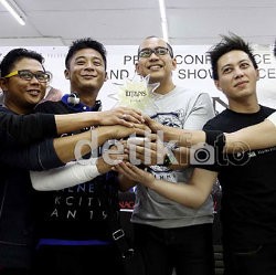 The Titans Bantah Bersaing dengan NOAH