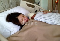 Saat ini, Wina dan si buah hati dalam kondisi yang sehat.