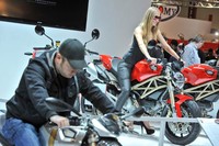 Pabrikan motor asal Italia Ducati menampilkan keluarga Diavel dan Superbike dengan warna baru untuk merayakan 20 tahun kiprah kedua motor tersebut di dunia. Selain itu Ducarti juga menampilkan edisi spesial Monster 696, 796 dan 1100EVO. Selain itu keberadaan Ducati Multistrada 1200 2013 untuk pertama kalinya di Intermot menjadi agenda khusus pihak Ducati. (Dok Intermot).