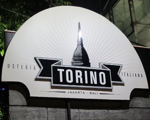 Torino, Tempat Hang Out Bergaya Klasik Minimalis