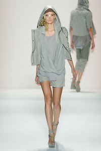 Nicholas K, Spring/Summer 2013. New York Fashion Week 2013. [Foto: Frazer Harrison/Getty Images for Mercedes-Benz Fashion Week]