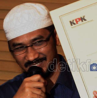 Tiba di KPK, Abraham Samad dan Wamen Denny Diskusi Soal Provost