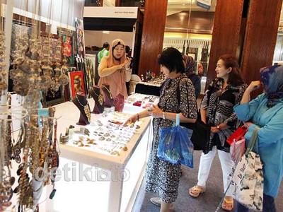 Pameran Pasar Indonesia Ramai Pengunjung