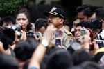 Jabatan Berakhir, Foke Diarak Pendukungnya